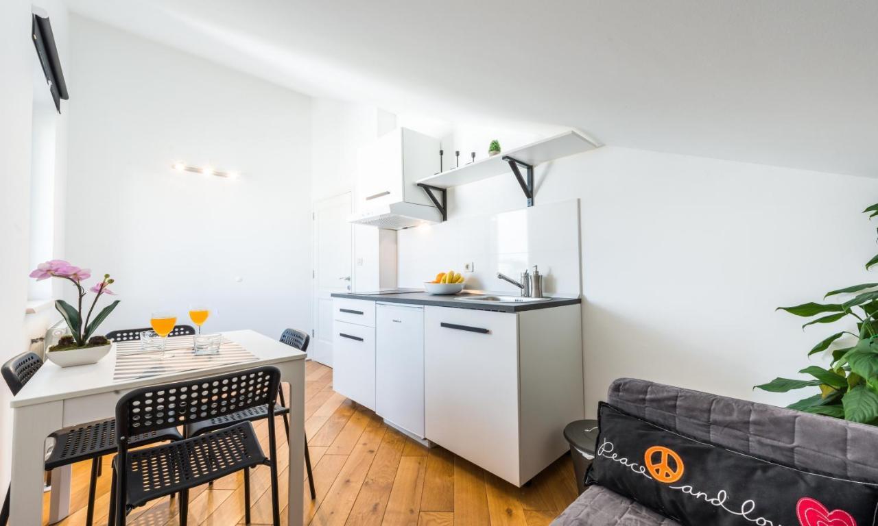 Apartment Marilyn Дубровник Екстериор снимка